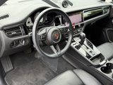 Used 2024 Porsche Macan image 4