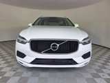 Used 2020 Volvo XC60 T5 Momentum image 2