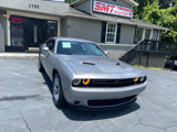 Used 2015 Dodge Challenger SXT image 4
