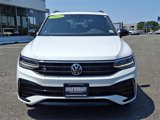 Used 2022 Volkswagen Tiguan SE R-Line image 2