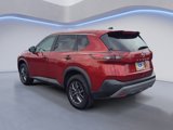Used 2023 Nissan Rogue S image 5