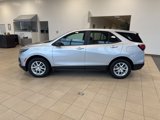 Used 2022 Chevrolet Equinox LS image 2