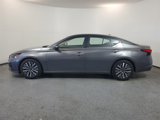 Used 2023 Nissan Altima 2.5 SV image 4