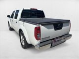 Used 2018 Nissan Frontier SV image 3