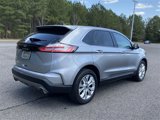 Used 2022 Ford Edge Titanium image 3