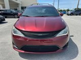 Used 2019 Chrysler Pacifica Limited w/ S Appearance Package image 2