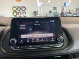 Used 2023 Nissan Rogue SV image 3
