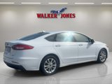 Used 2019 Ford Fusion SE image 3