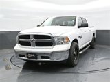 Used 2019 RAM 1500 Classic SLT image 2