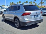 Certified 2019 Volkswagen Tiguan SE w/ Panoramic Sunroof Package image 5