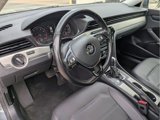 Used 2020 Volkswagen Passat 2.0T SE image 2