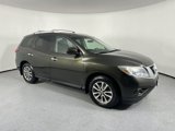 Used 2015 Nissan Pathfinder S image 3