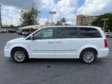 Used 2015 Chrysler Town & Country Touring-L w/ Driver Convenience Group image 3