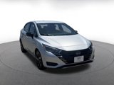 Used 2024 Nissan Versa SR image 3