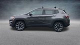 Used 2018 Jeep Compass Limited image 3