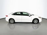 Used 2022 Toyota Corolla LE image 4