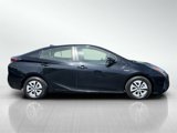Used 2017 Toyota Prius Four image 4