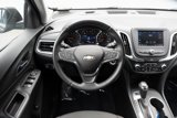 Used 2020 Chevrolet Equinox LT image 2