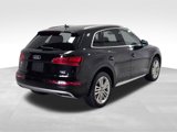 Used 2018 Audi Q5 Prestige w/ Prestige Package image 3