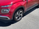 Used 2022 Hyundai Venue Limited image 2