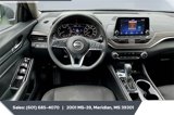 Used 2023 Nissan Altima 2.5 SV image 5