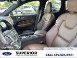 Used 2022 Volvo XC60 B5 Momentum image 6