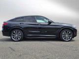 Used 2019 BMW X4 xDrive30i w/ Executive Package image 2