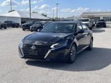 Used 2024 Nissan Altima 2.5 SV image 3