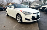 Used 2015 Hyundai Veloster image 3
