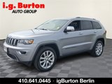 Used 2017 Jeep Grand Cherokee Limited w/ Trailer Tow Group IV image 3