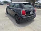 Used 2023 MINI Cooper 2-Door Hardtop image 3