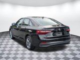 Used 2024 Volkswagen Jetta SE image 3