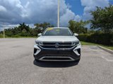 Used 2022 Volkswagen Taos SEL image 2