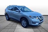 Used 2020 Nissan Rogue SV image 3