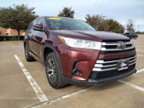 Used 2018 Toyota Highlander LE image 3