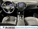 Used 2023 Chevrolet Equinox LT image 2