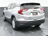 Used 2022 GMC Terrain SLE image 4