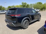 Used 2022 Nissan Pathfinder S image 2