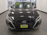 Used 2025 Nissan Altima 2.5 S image 2