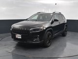 Used 2023 Jeep Cherokee Altitude Lux image 3