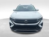 Used 2022 Volkswagen Taos SE w/ Panoramic Sunroof Package image 2