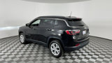 Used 2024 Jeep Compass Latitude image 6