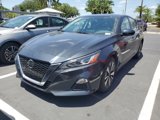 Used 2022 Nissan Altima 2.5 SV image 2