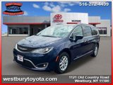 Used 2020 Chrysler Pacifica Touring-L image 5