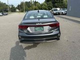 Used 2022 Kia Forte LXS w/ LXS Technology Package image 4