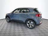 Used 2023 Hyundai Venue SEL image 6