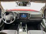Used 2023 Nissan Frontier SV image 2