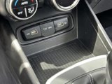Used 2022 Hyundai Venue SEL image 6