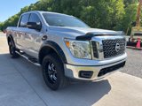 Used 2017 Nissan Titan SV image 4