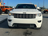 Used 2018 Jeep Grand Cherokee Altitude image 2